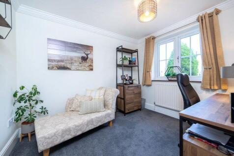 Bedroom 4/study