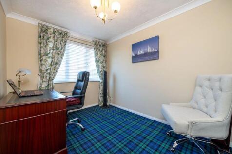 Bedroom/office