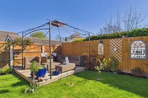 Rear garden decked seating area