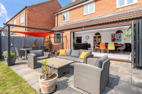 Rear patio/elevation