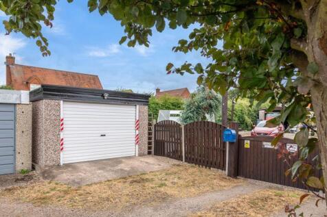Separate garage