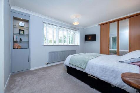 Main bedroom