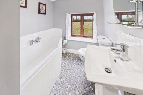 Annex bathroom