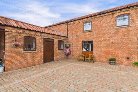 Front courtyard