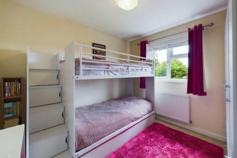 CAM02854G0-PR0200...