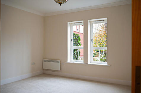 bh_apt_43_bedroom...