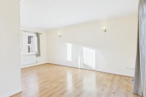 CAM02854G0-PR0466...