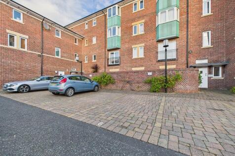 CAM02854G0-PR0466...