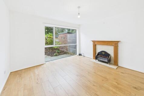 CAM02854G0-PR0467...