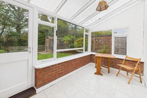 CAM02854G0-PR0467...