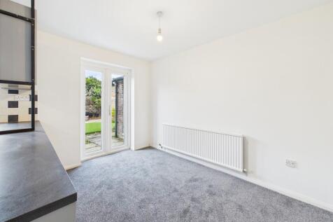 CAM02854G0-PR0468...