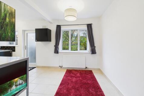 CAM02854G0-PR0473...