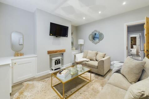 CAM02854G0-PR0263...