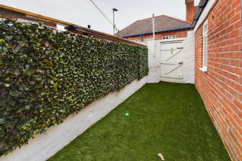 CAM02854G0-PR0263...