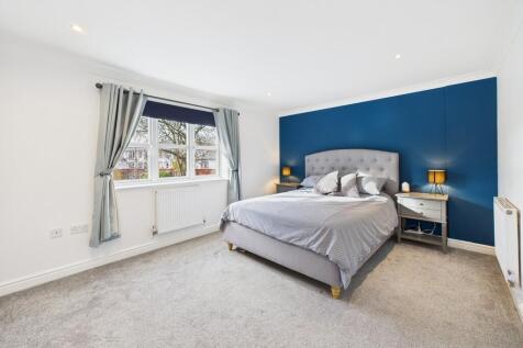 CAM02854G0-PR0477...