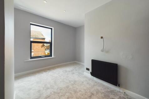 CAM02854G0-PR0135...