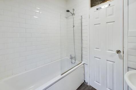 CAM02854G0-PR0245...