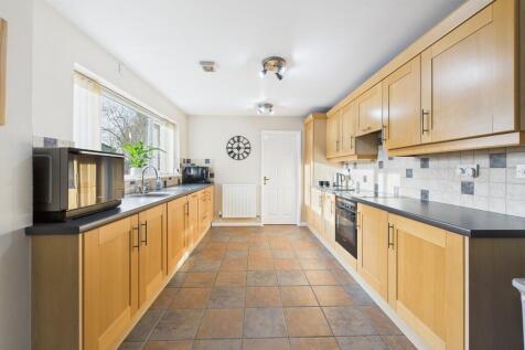 CAM02854G0-PR0480...