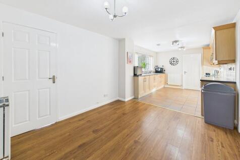 CAM02854G0-PR0480...