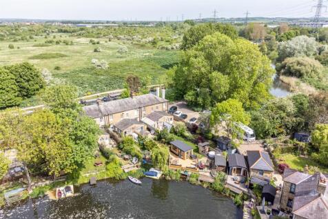 Property Image 36