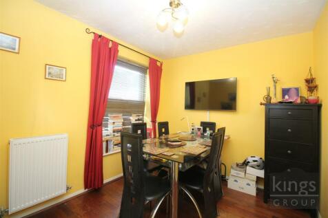 Dining room .jpg