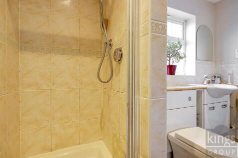 Family Bathroom .jpg