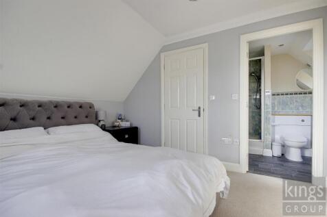 Bedroom One ..jpg