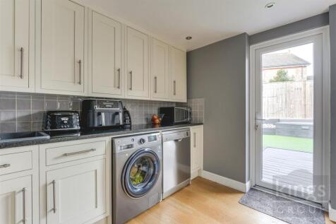 Utility Room jpg