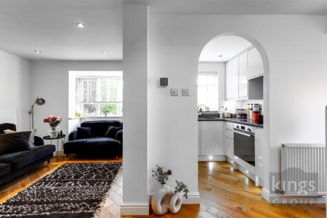Lounge_kitchen.jpg