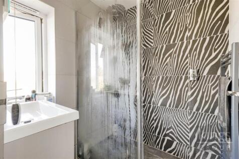 Bathroom (jpg