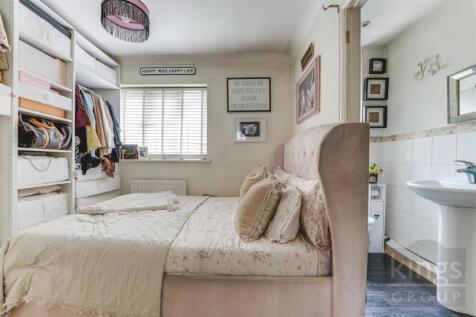 Bedroom One.jpg