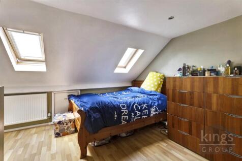 bedroom two .jpg
