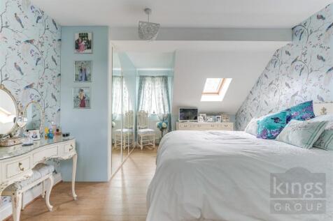 Bedroom One (First Floor)