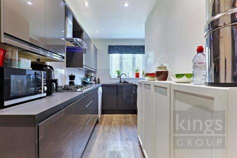 Kitchen .jpg