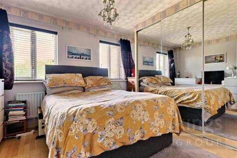 Bedroom One.jpg