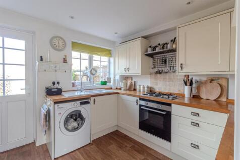12, Ballantrae Close Arnold, Nottingham, NG5 8QH
