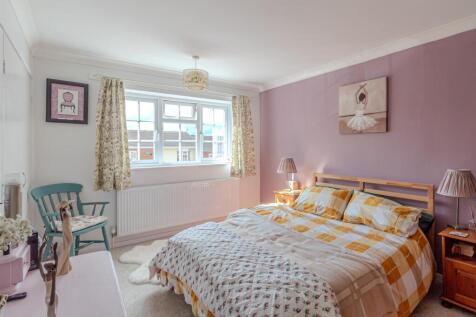 12, Ballantrae Close Arnold, Nottingham, NG5 8QH