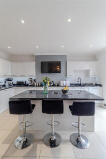 6, Orlando Drive Carlton, Nottingham, NG4 3FL