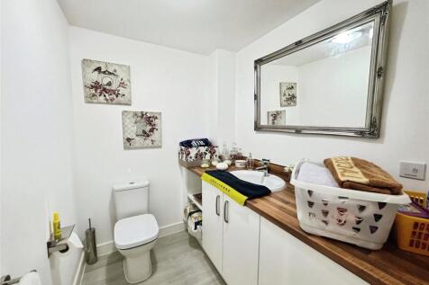 Utility/Cloakroom