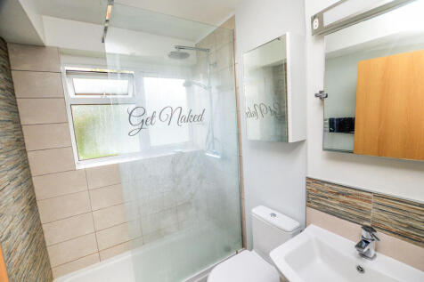 Bathroom/Shower Room