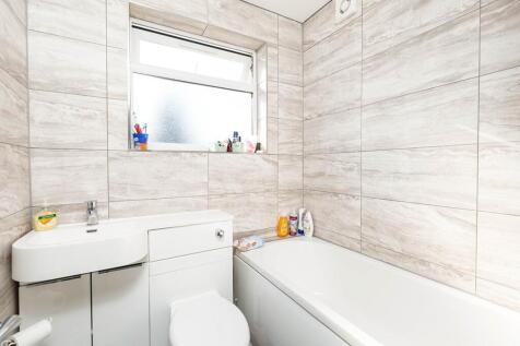 Bathroom/Shower Room