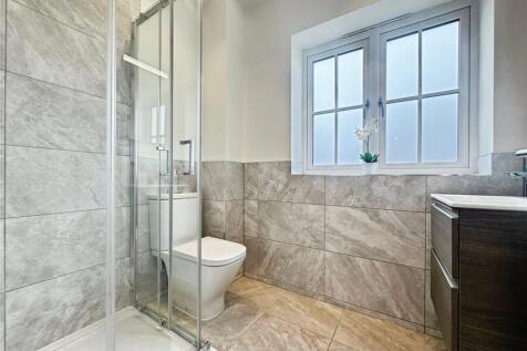 Ensuite Shower Room