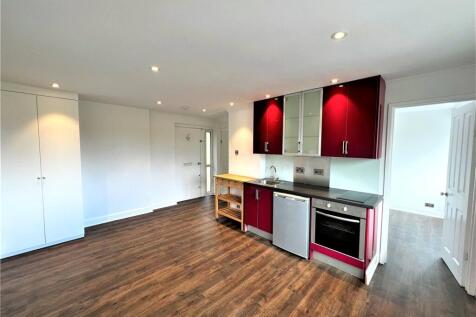 Kitchen/Lounge