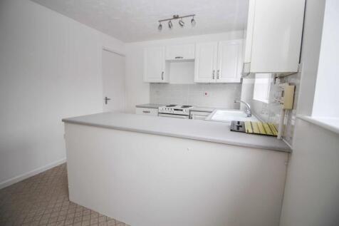 Kitchen / Dining Roo