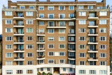 Art Deco Building