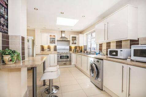 Communal Kitchen