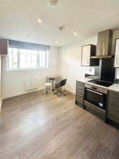 Lounge/Kitchen