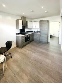 Lounge/Kitchen