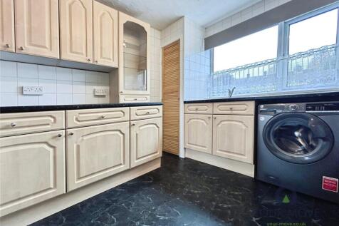 Kitchen 3