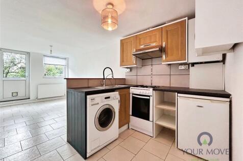 Kitchen/ Lounge